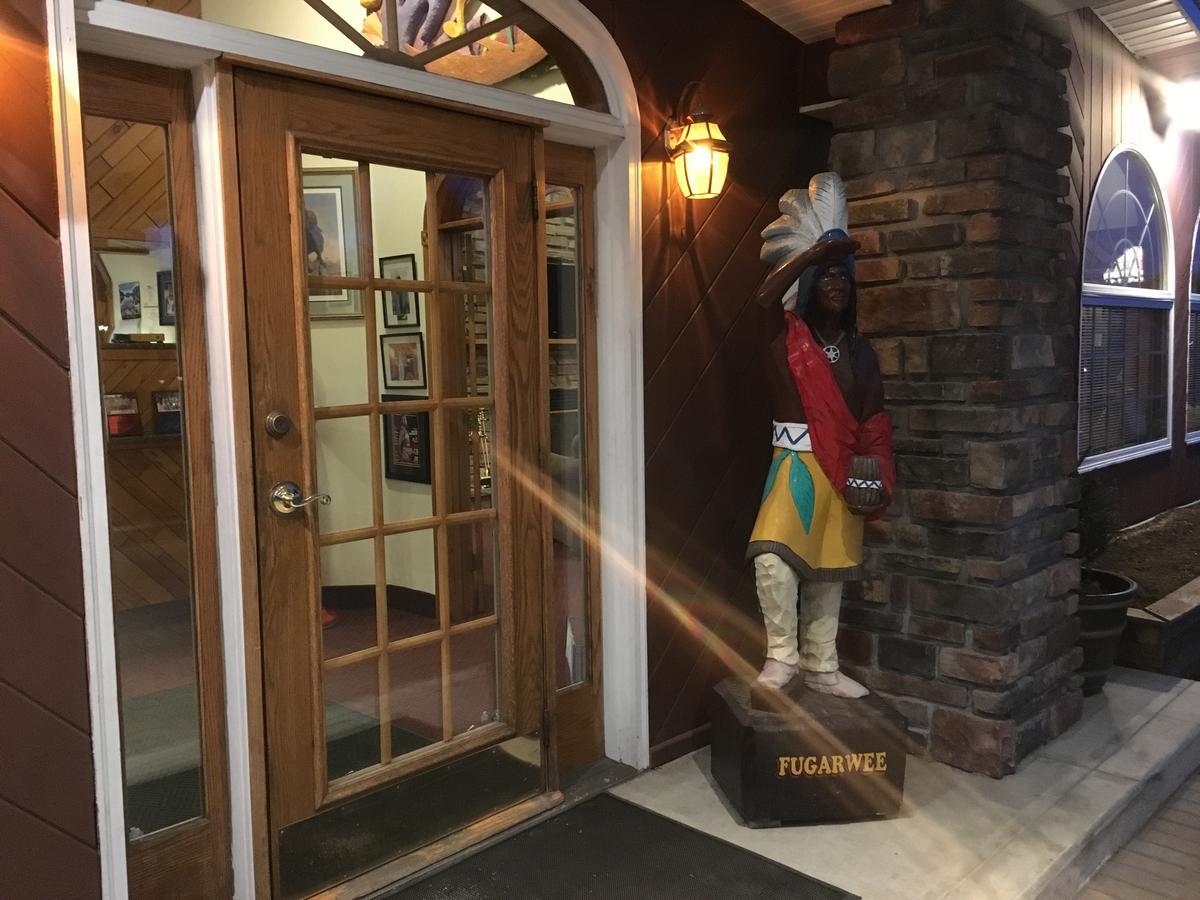 Landmark Motor Inn グレンズフォールズ エクステリア 写真